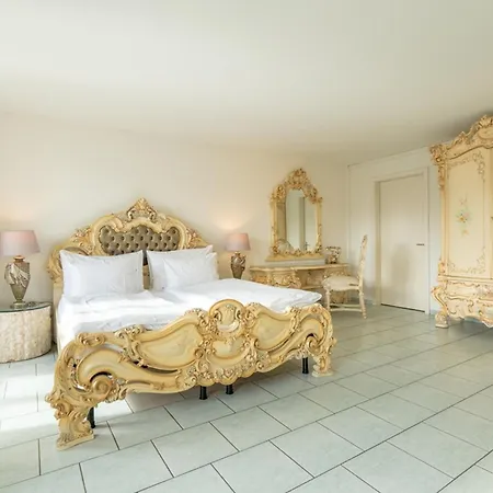 Altstadt Magic Готель 3*